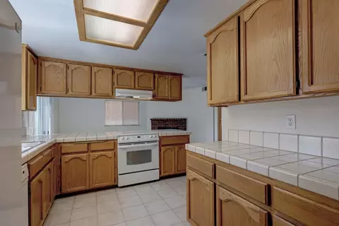 8314 Benjamin Dr, Antelope, CA 95843 photo 8