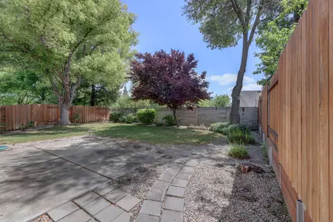 8314 Benjamin Dr, Antelope, CA 95843 photo 21