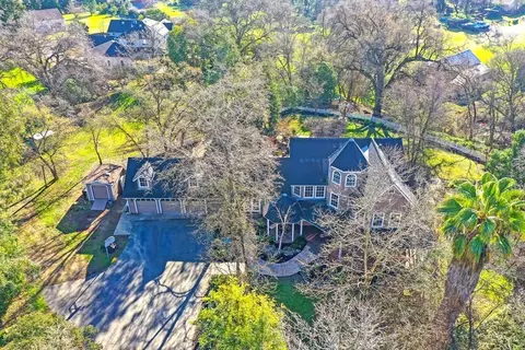 View/Area - 3710 Sutter Hill Ln, Carmichael, CA 95608 photo 1 of 5