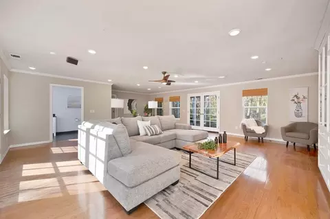 Living - 3710 Sutter Hill Ln, Carmichael, CA 95608 photo 3 of 5