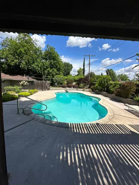 6130 Winding Way, Carmichael, CA 95608 photo 14