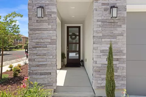3921 Dedication Dr, Turlock, CA 95382 photo 5