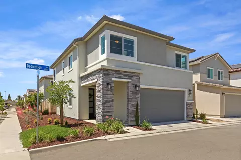3921 Dedication Dr, Turlock, CA 95382 photo 4