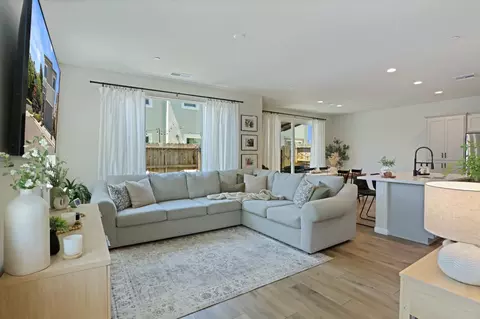3921 Dedication Dr, Turlock, CA 95382 photo 10
