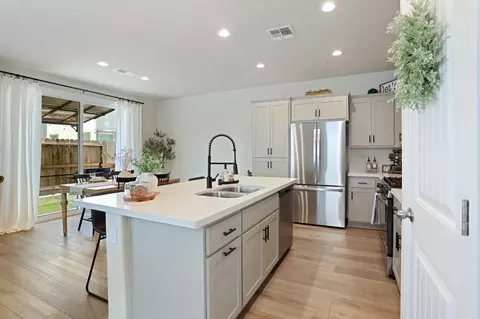 3921 Dedication Dr, Turlock, CA 95382 photo 12