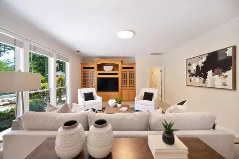 Living - 4541 Mountaingate, Rocklin, CA 95765 photo 4 of 7