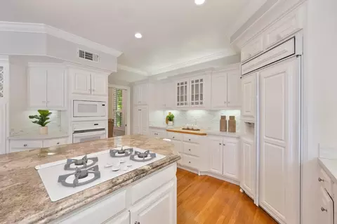 Kitchen - 4541 Mountaingate, Rocklin, CA 95765 photo 1 of 10