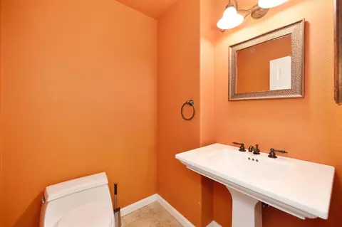 Bath - 11569 Ball Rd, Grass Valley, CA 95949 photo 1 of 7