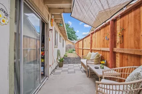 3004 Mulholland Dr, Modesto, CA 95355 photo 7