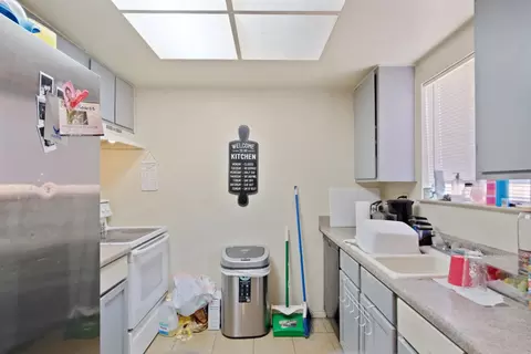 3004 Mulholland Dr, Modesto, CA 95355 photo 19