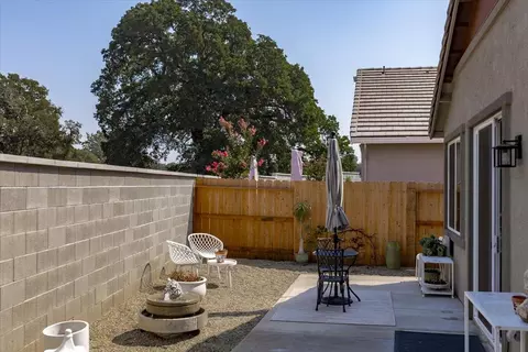 Exterior - 1639 Carson River Loop, Lincoln, CA 95648 photo 8 of 12