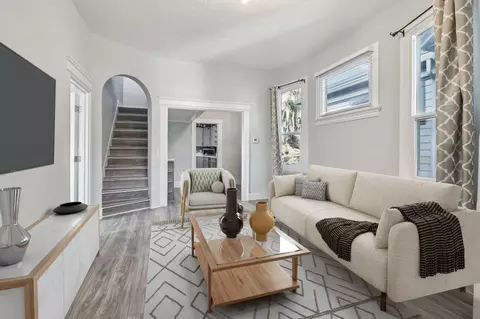 3133 Harrison St, Oakland, CA 94611