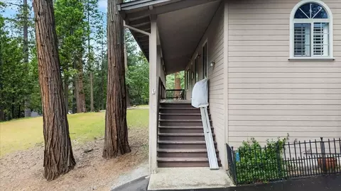 24195 Awahanee Rd, Sonora, CA 95370 photo 5