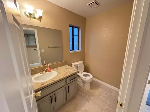 2232 NE Manitoba Ct, Modesto, CA 95356 photo 22