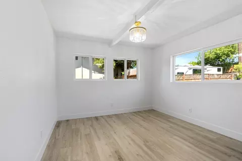 2124 Scenic Dr, Modesto, CA 95355 photo 18