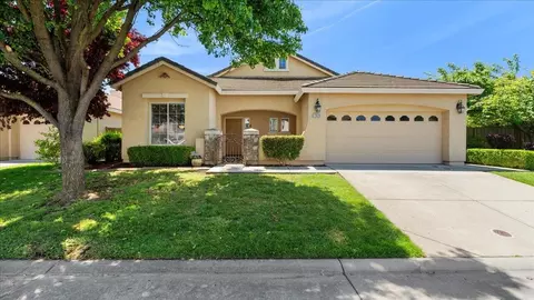 1929 San Esteban Cir, Roseville, CA 95747