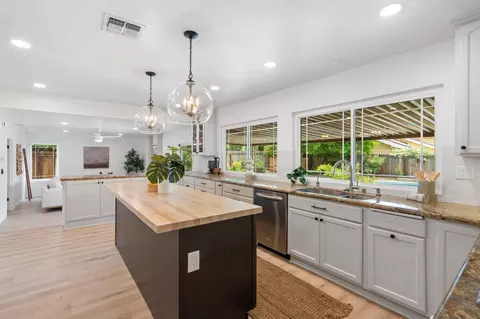 Kitchen - 1736 Park Place Dr, Carmichael, CA 95608 photo 4 of 5