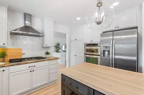 Kitchen - 1736 Park Place Dr, Carmichael, CA 95608 photo 3 of 5