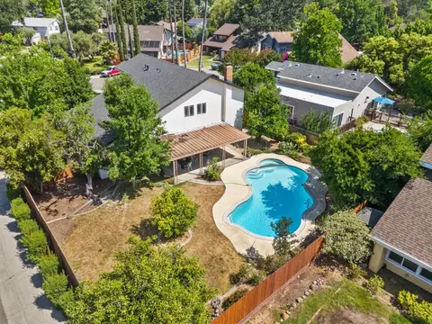 View/Area - 1736 Park Place Dr, Carmichael, CA 95608 photo 4 of 6