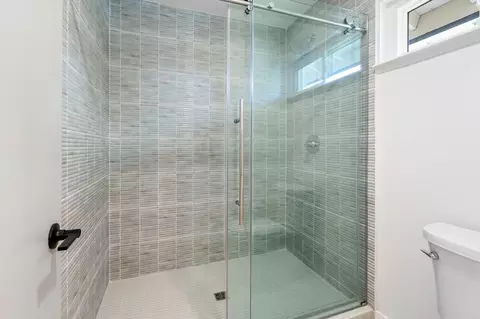 Bath - 1736 Park Place Dr, Carmichael, CA 95608 photo 2 of 4