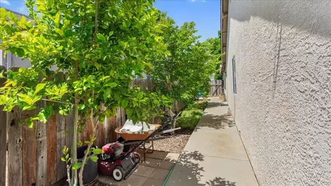 803 Mcdevitt Dr, Wheatland, CA 95692 photo 28