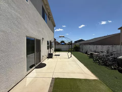 Exterior - 3751 De Soto Way, Merced, CA 95340 photo 1 of 15