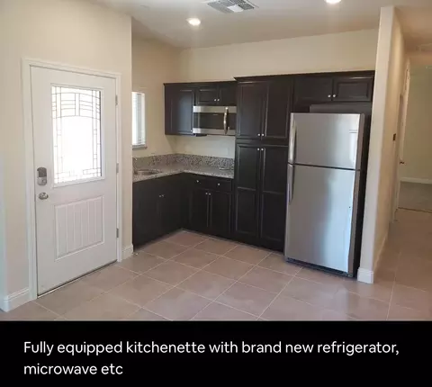Kitchen - 3751 De Soto Way, Merced, CA 95340 photo 6 of 8