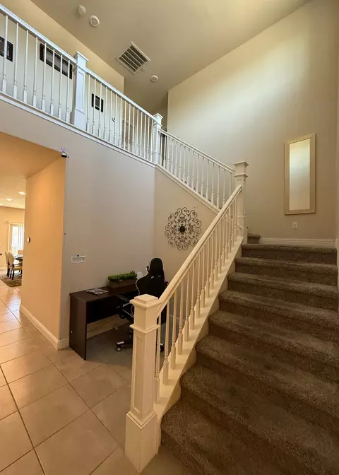 Entry Way - 3751 De Soto Way, Merced, CA 95340 photo 7 of 15