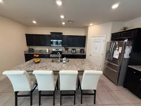 Kitchen - 3751 De Soto Way, Merced, CA 95340 photo 3 of 8