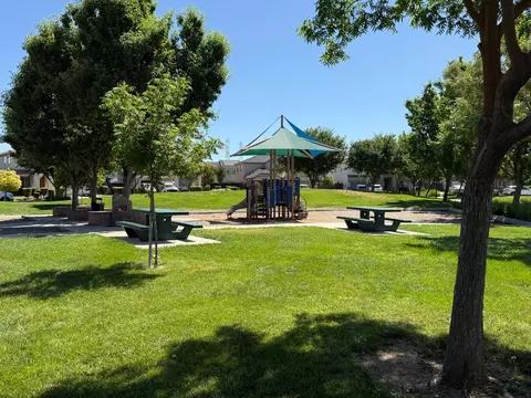 Exterior - 3751 De Soto Way, Merced, CA 95340 photo 14 of 15