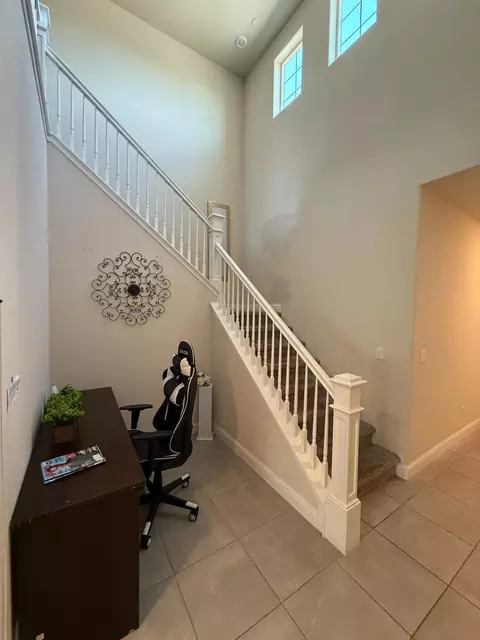 Entry Way - 3751 De Soto Way, Merced, CA 95340 photo 6 of 15