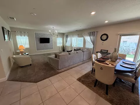 Living - 3751 De Soto Way, Merced, CA 95340 photo 6 of 11