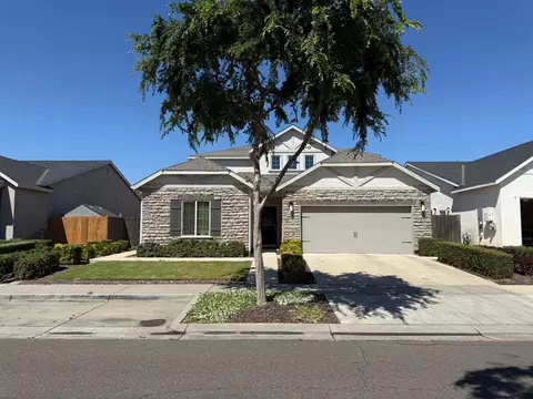 Exterior - 3751 De Soto Way, Merced, CA 95340 photo 3 of 15