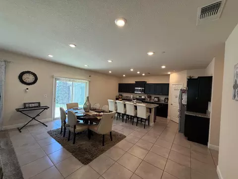 Dining - 3751 De Soto Way, Merced, CA 95340 photo 1 of 3
