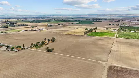 21536 August Ave, Hilmar, CA 95324 photo 14