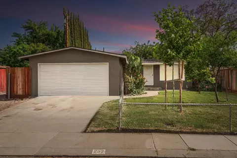 252 W 20th St, Tracy, CA 95376 photo 1