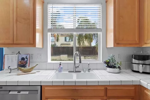 2726 Marshall Ct, Tracy, CA 95377 photo 12