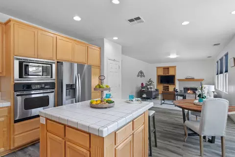 2726 Marshall Ct, Tracy, CA 95377 photo 13