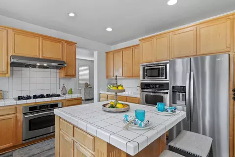 2726 Marshall Ct, Tracy, CA 95377 photo 14