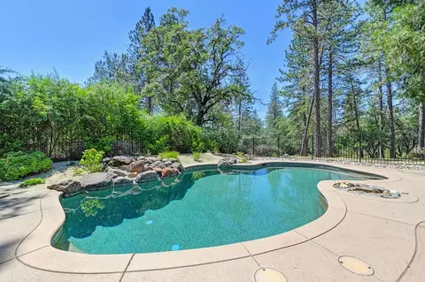 Exterior - 17870 Orchard Pl, Applegate, CA 95703 photo 11 of 28