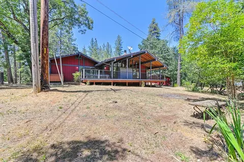 Exterior - 17870 Orchard Pl, Applegate, CA 95703 photo 14 of 28