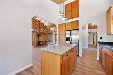 Kitchen - 17870 Orchard Pl, Applegate, CA 95703 photo 2 of 5