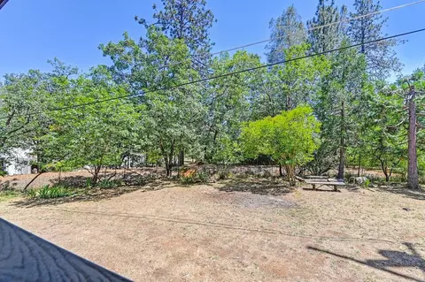 Exterior - 17870 Orchard Pl, Applegate, CA 95703 photo 9 of 28