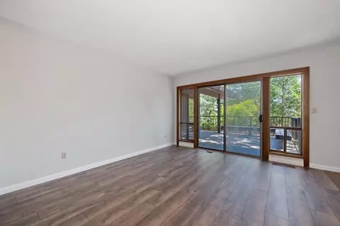 Living - 17870 Orchard Pl, Applegate, CA 95703 photo 7 of 10