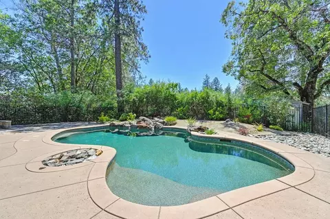 Exterior - 17870 Orchard Pl, Applegate, CA 95703 photo 12 of 28