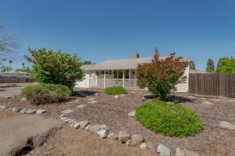 3555 Sue Pam Dr, Carmichael, CA 95608 photo 1
