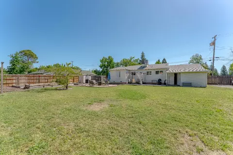 3555 Sue Pam Dr, Carmichael, CA 95608 photo 18