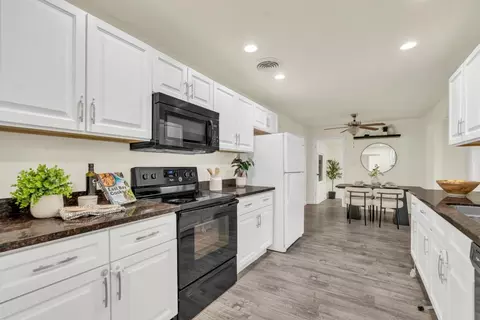 Kitchen - 3000 Mission Ave, Carmichael, CA 95608 photo 1 of 5