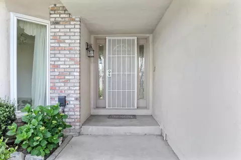 678 Emerald Pl, Manteca, CA 95336 photo 5