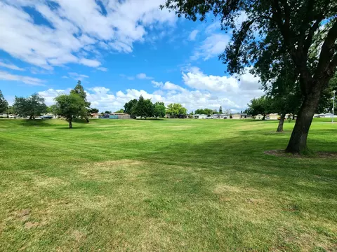 678 Emerald Pl, Manteca, CA 95336 photo 36